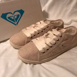 Roxy Sierra Sherpa Faux Fur Lines Sneakers